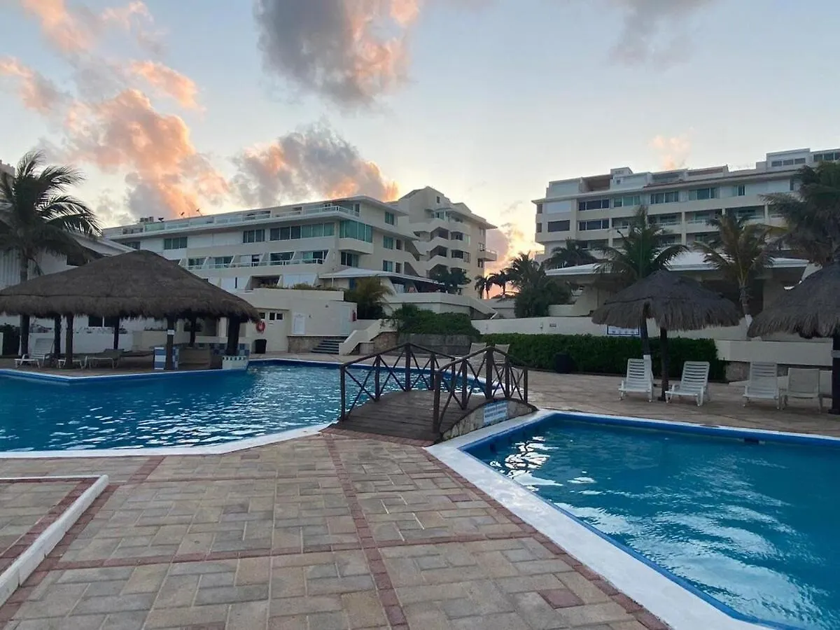 Apartmán Beach Front And Lagoon View Condo In Cancún Mexiko